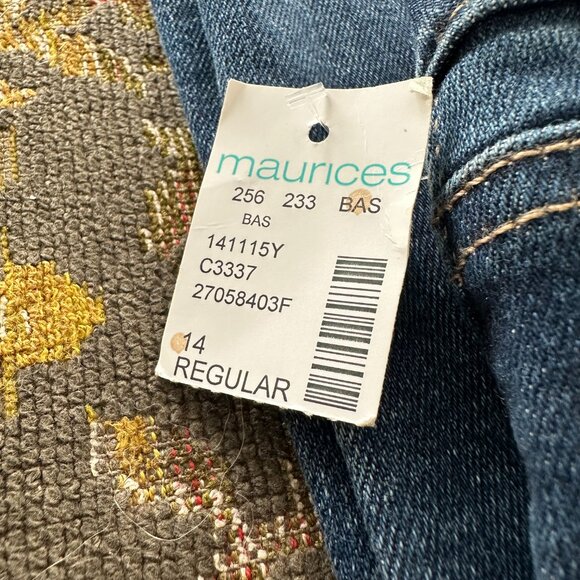 NWT | Maurices Edgely Distressed Flare Jeans - Picture 6 of 6